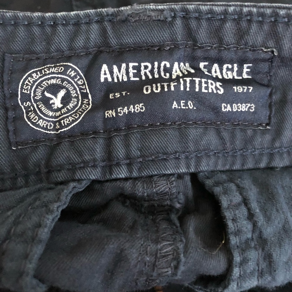 Men’s Navy Prep Fit American Eagle shorts. NWOT - Picture 4 of 6